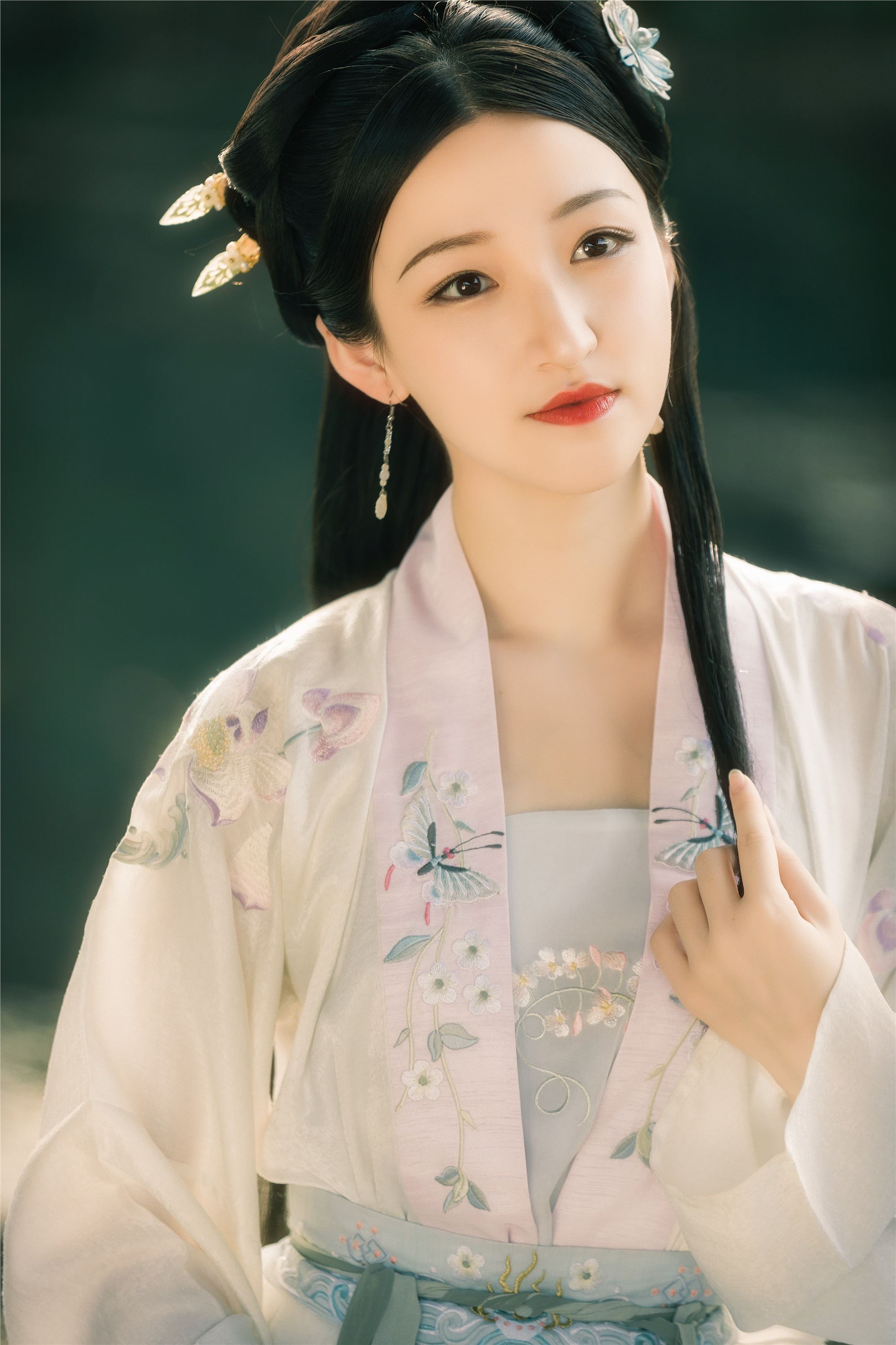 YITUYU艺图语 2021.08.16 春不渡 是非姑娘